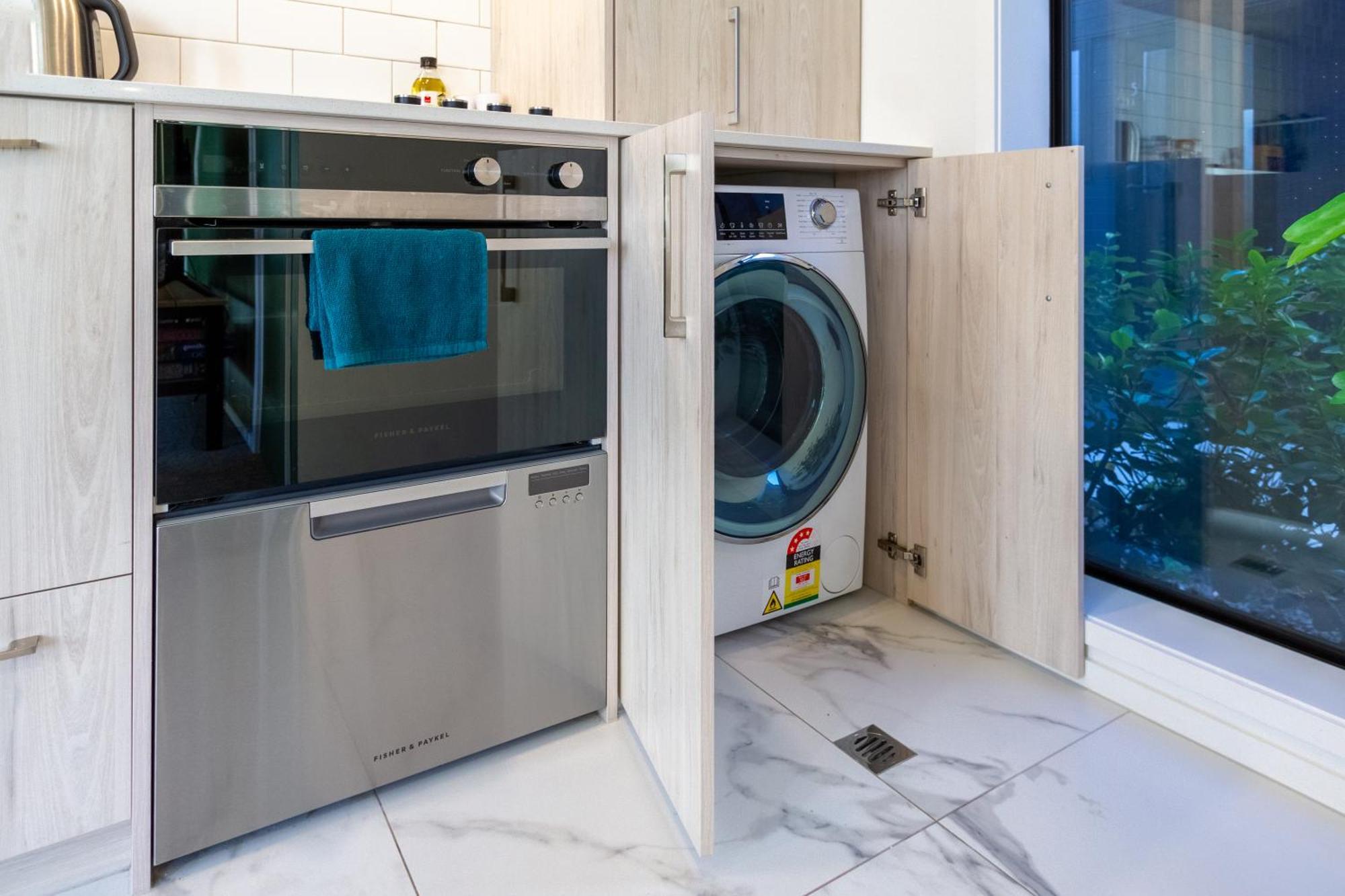 Gorgeous In Green - 2 Bed Central Oasis W/King Bed Christchurch Luaran gambar