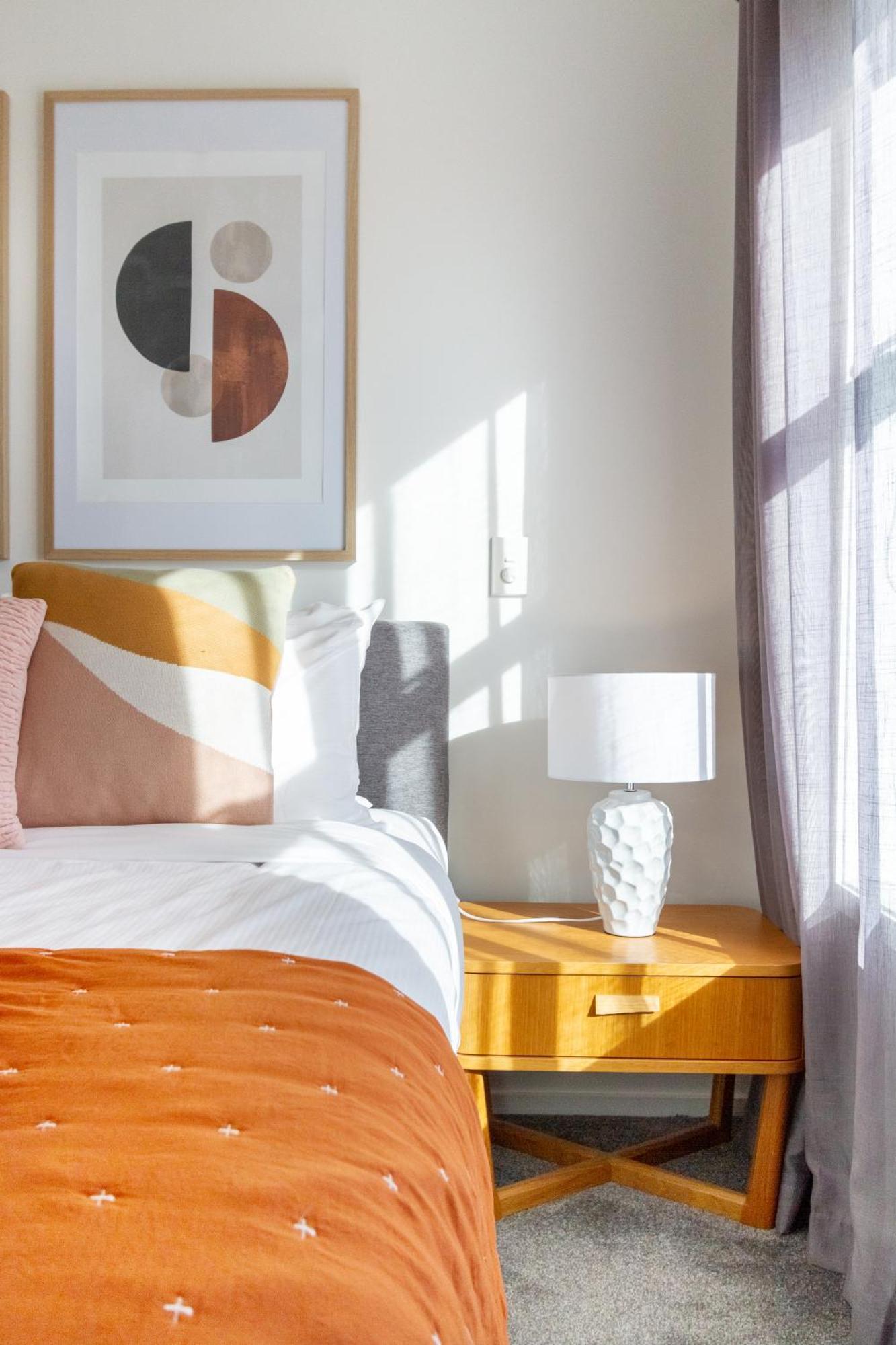 Gorgeous In Green - 2 Bed Central Oasis W/King Bed Christchurch Luaran gambar